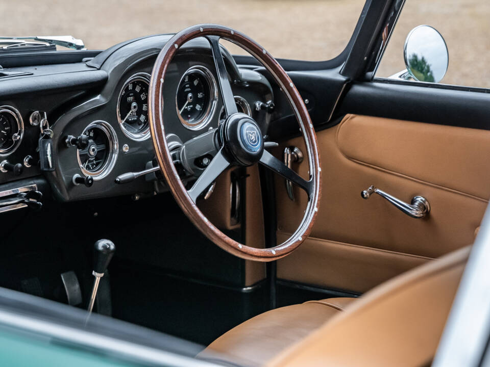 Bild 54/78 von Aston Martin DB 4 (1960)
