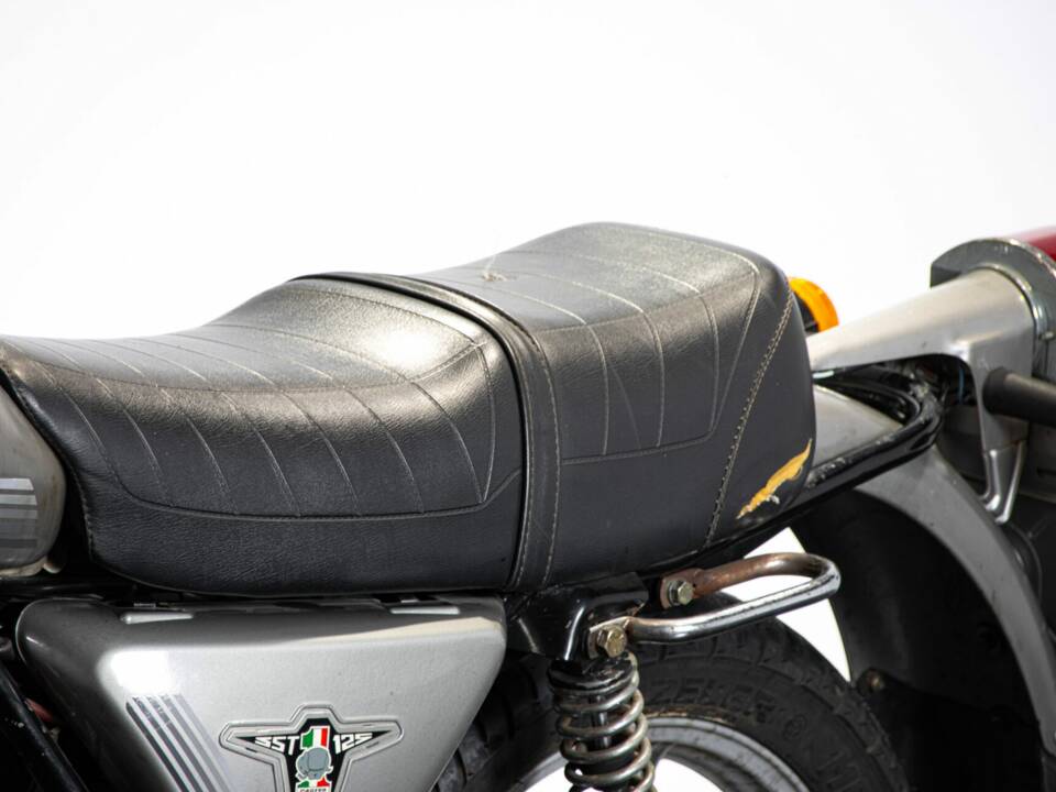 Bild 22/50 von Cagiva SST 125 (1982)