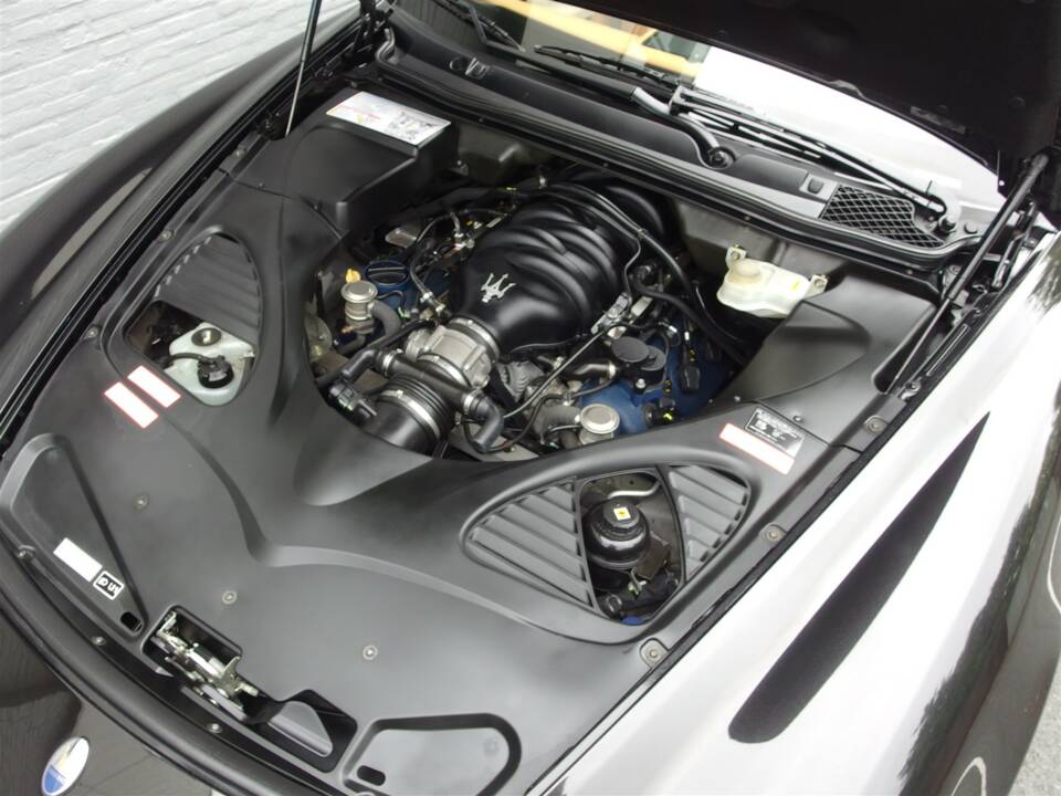Imagen 76/92 de Maserati Quattroporte 4.2 (2008)