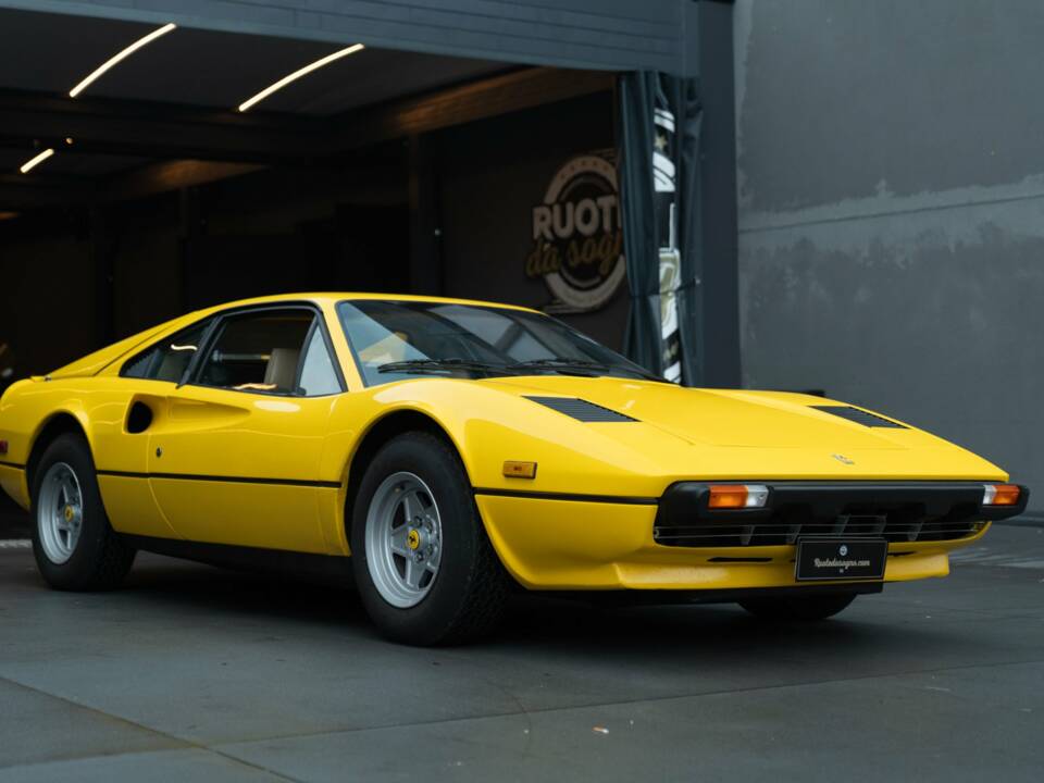 Immagine 3/50 di Ferrari 308 GTBi (1981)