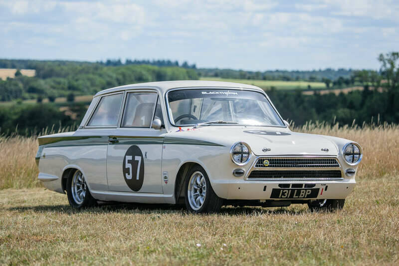 Image 1/50 of Ford Lotus Cortina (1963)