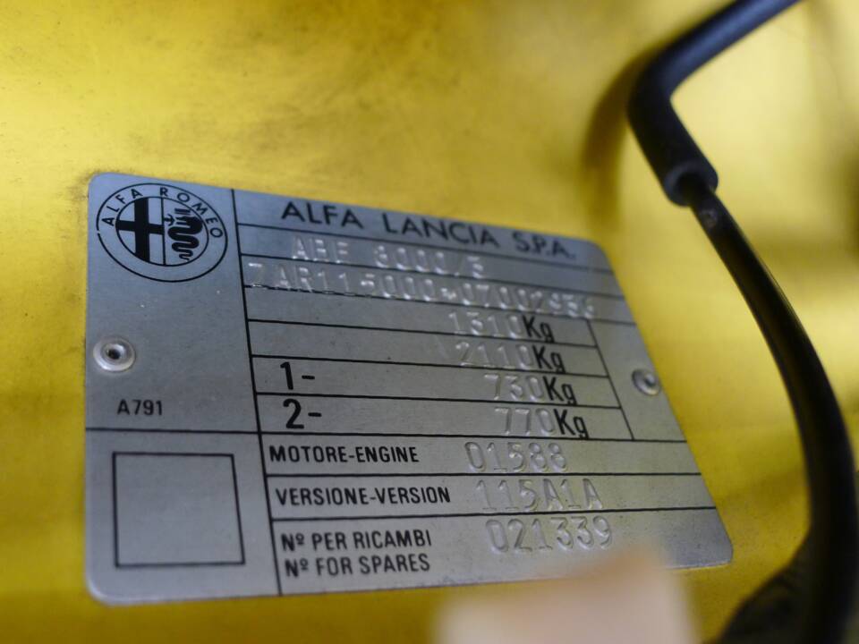 Bild 10/39 von Alfa Romeo 2.0 Spider (1992)