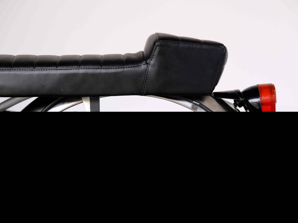 Image 37/57 of Benelli 125 Sport Special (1971)