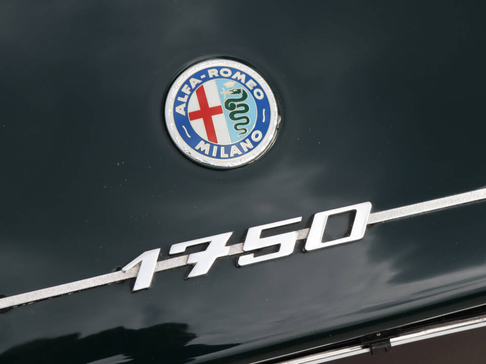 Image 28/50 of Alfa Romeo 1750 GT Veloce (1971)