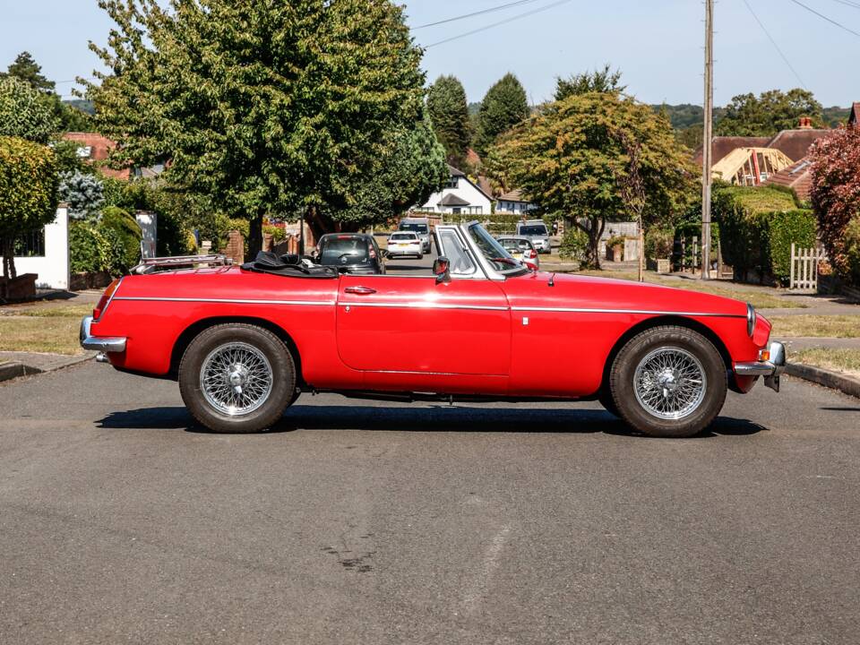 Image 9/41 de MG MGB (1972)