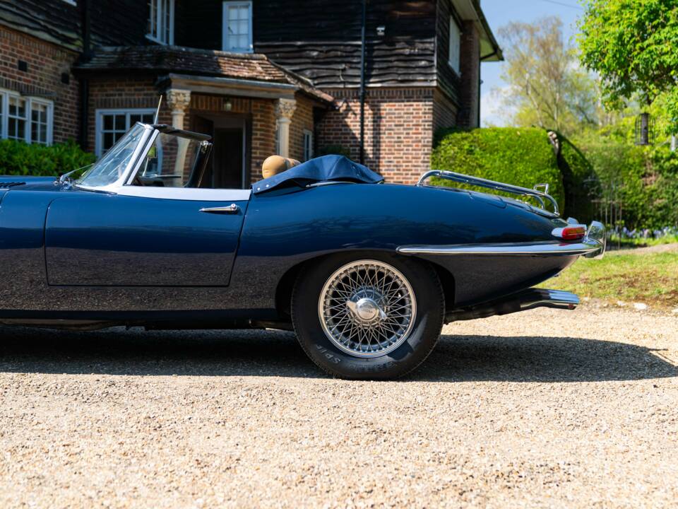 Bild 26/50 von Jaguar XK-E (1967)