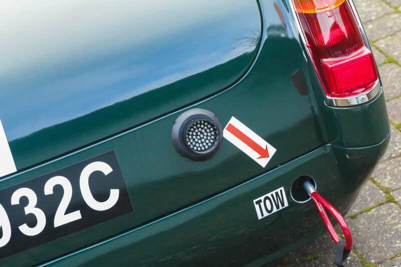 Image 38/50 of MG MGB GT (1965)