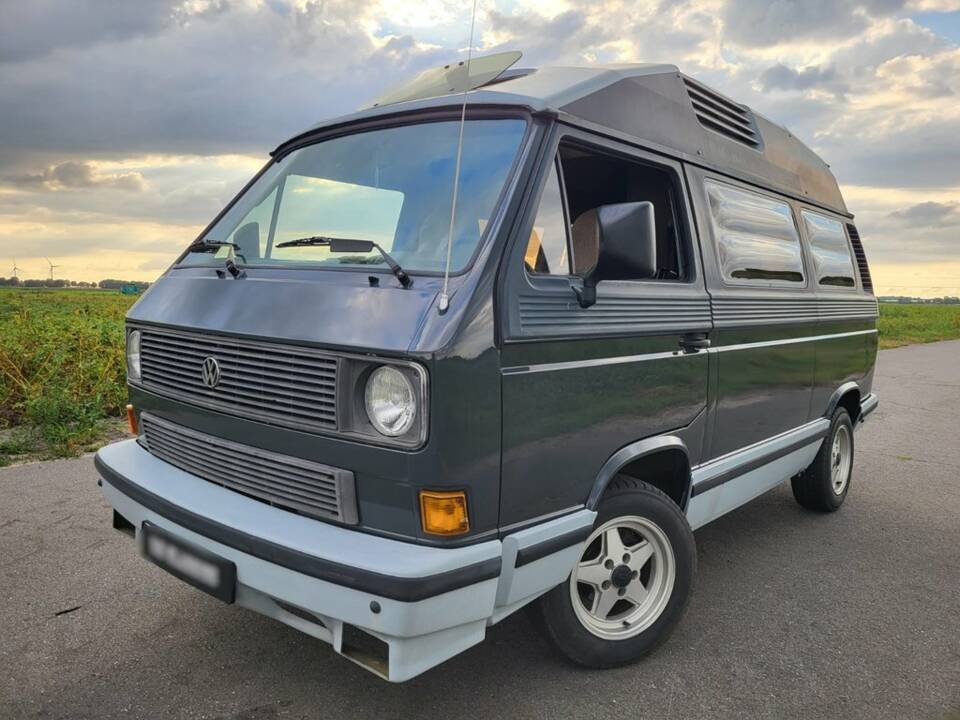 Image 6/8 of Volkswagen Dehler T3-Profi (1985)