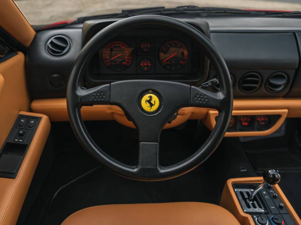 Image 32/46 of Ferrari 512 TR (1994)