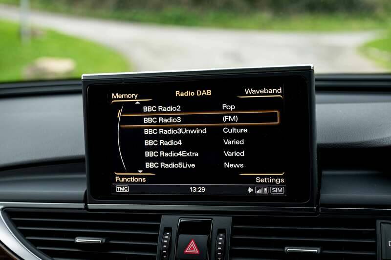 Image 27/50 of Audi A6 3.0 TFSI allroad quattro (2015)