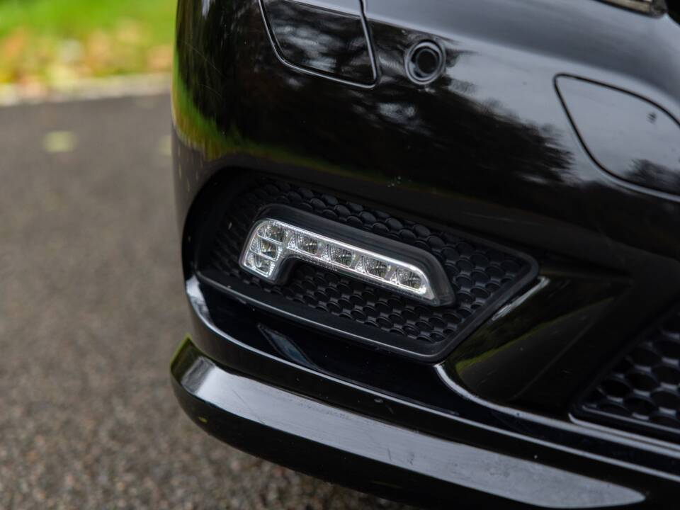 Bild 14/44 von Mercedes-Benz E 500 (2010)