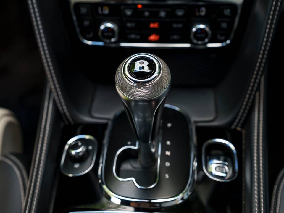 Imagen 23/35 de Bentley Continental GT V8 S (2016)