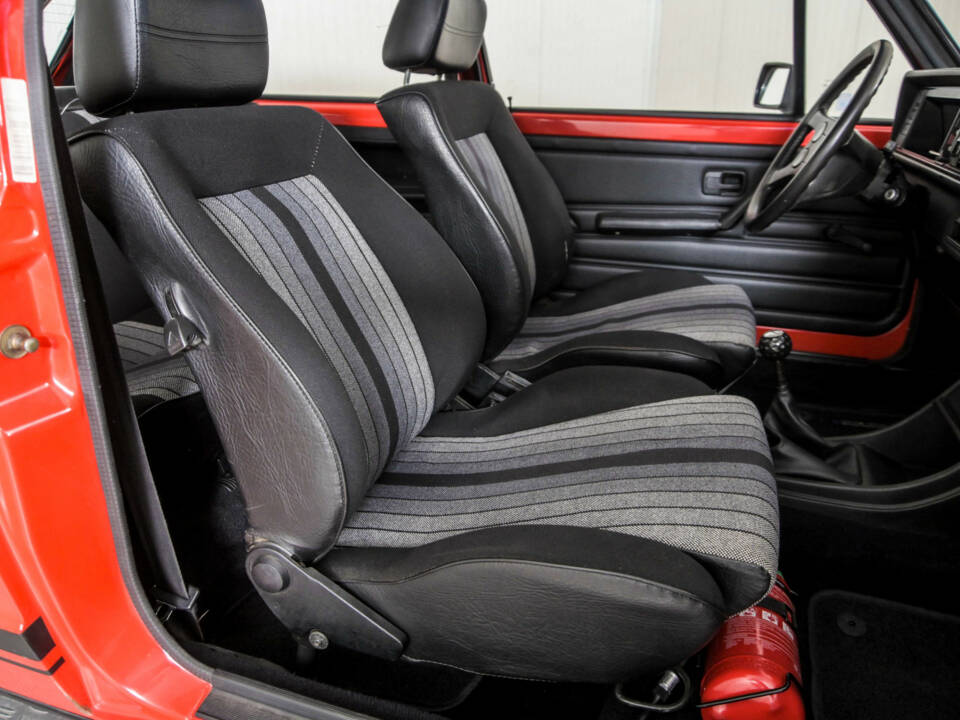 Afbeelding 16/50 van Volkswagen Golf Mk I GTI 1.8 (1983)