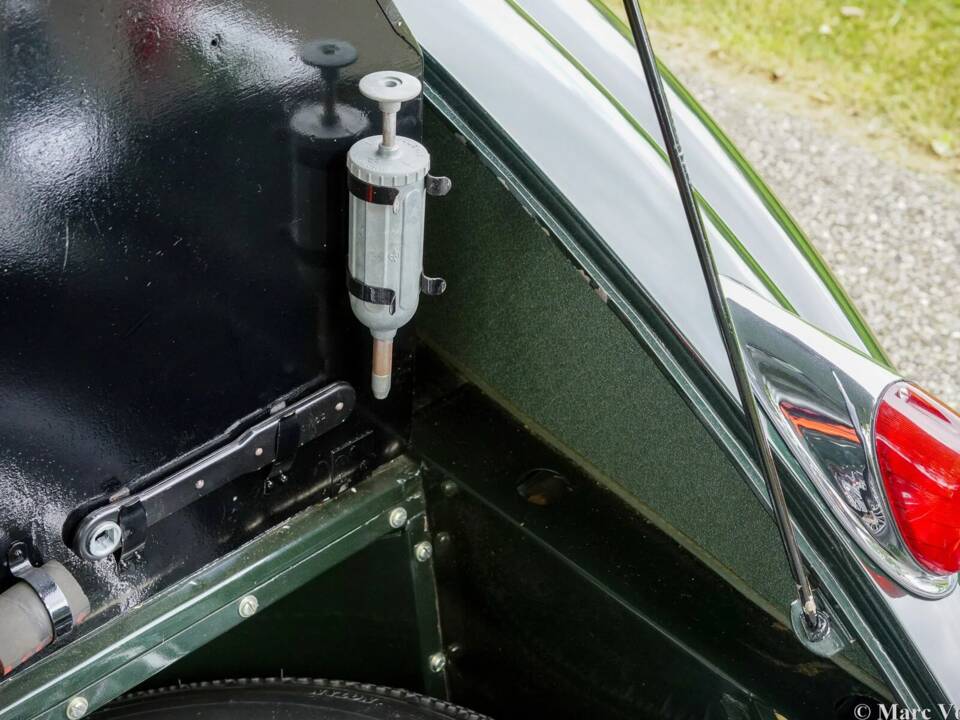 Afbeelding 58/59 van Jaguar XK 140 SE DHC (1955)