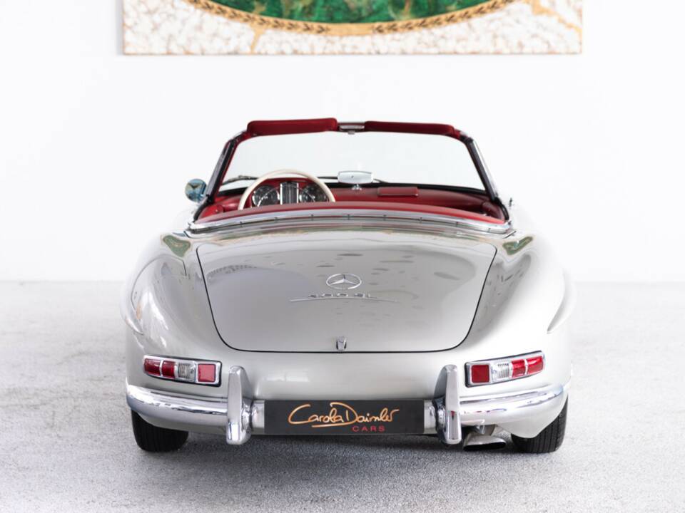 Image 7/36 of Mercedes-Benz 300 SL Roadster (1961)