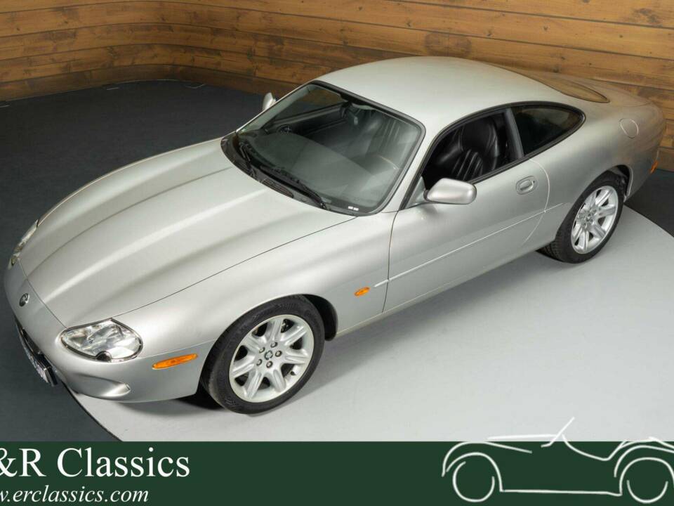 Bild 1/19 von Jaguar XK8 4.0 (2000)