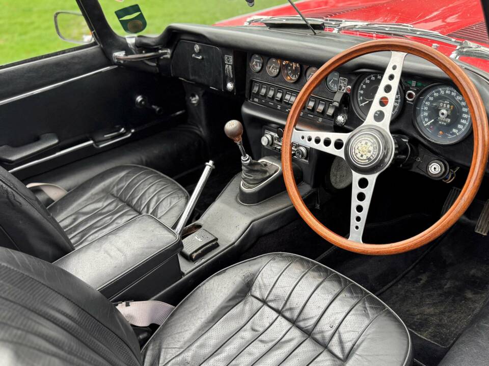 Immagine 4/9 di Jaguar E-Type (1969)