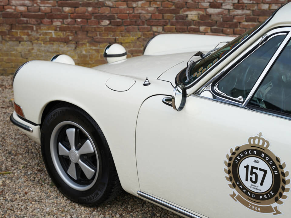 Bild 42/50 von Porsche 911 2.0 (1965)