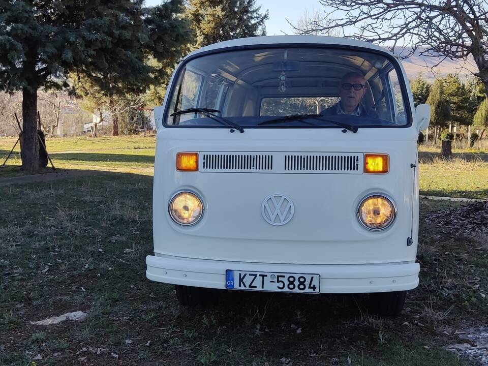 Imagen 3/50 de Volkswagen T2b panel van (1979)