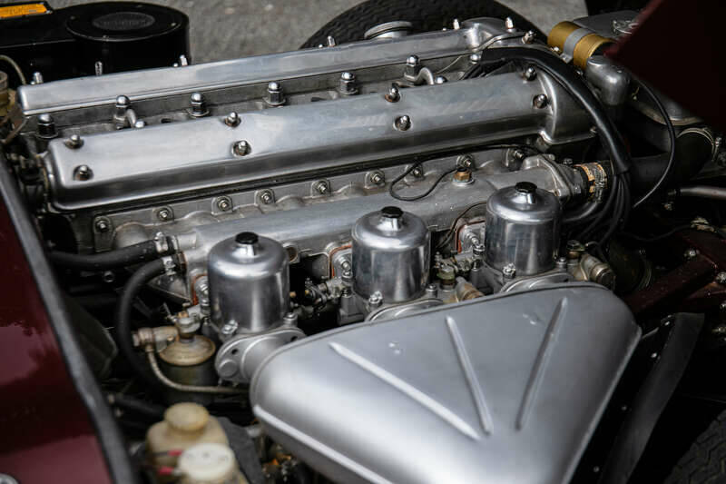 Image 11/40 de Jaguar Type E 4.2 (1967)