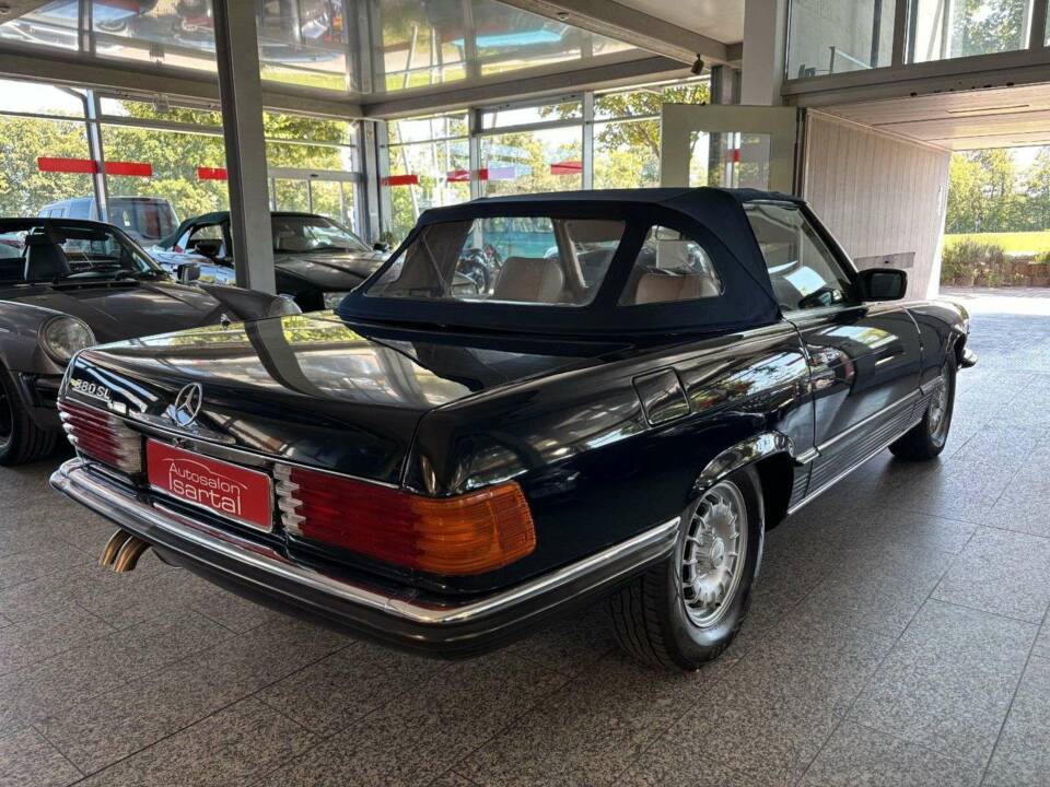 Afbeelding 29/31 van Mercedes-Benz 380 SL (1980)