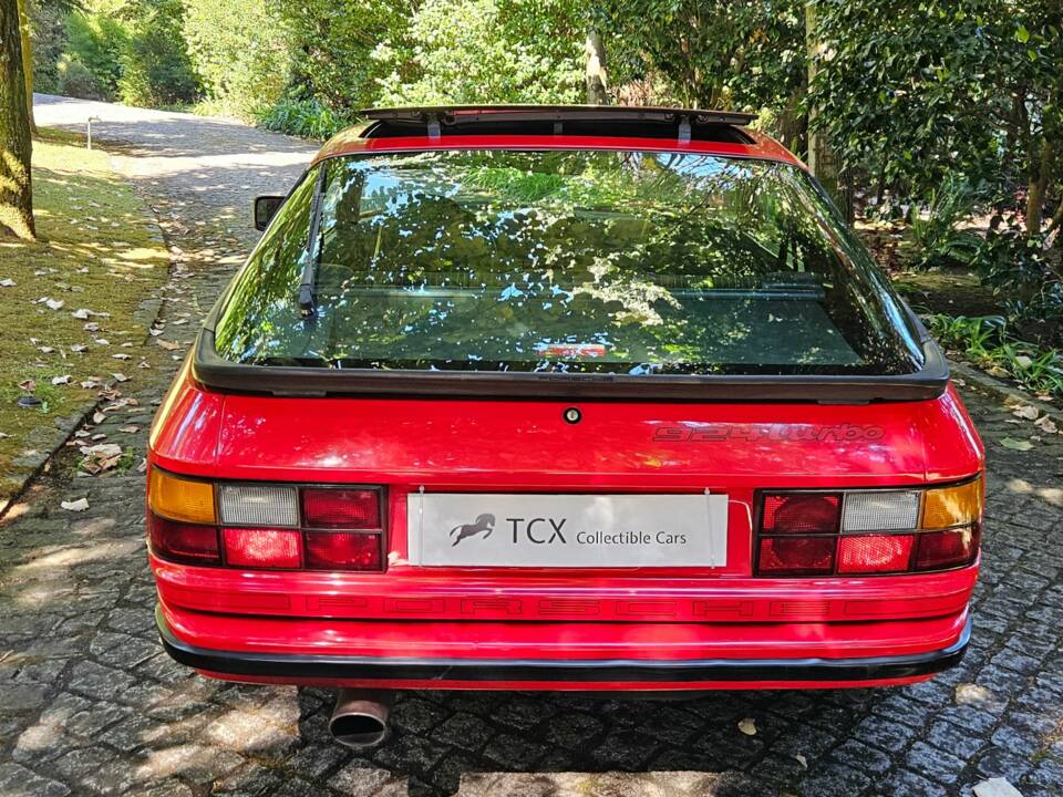 Image 7/31 of Porsche 924 Turbo (1981)