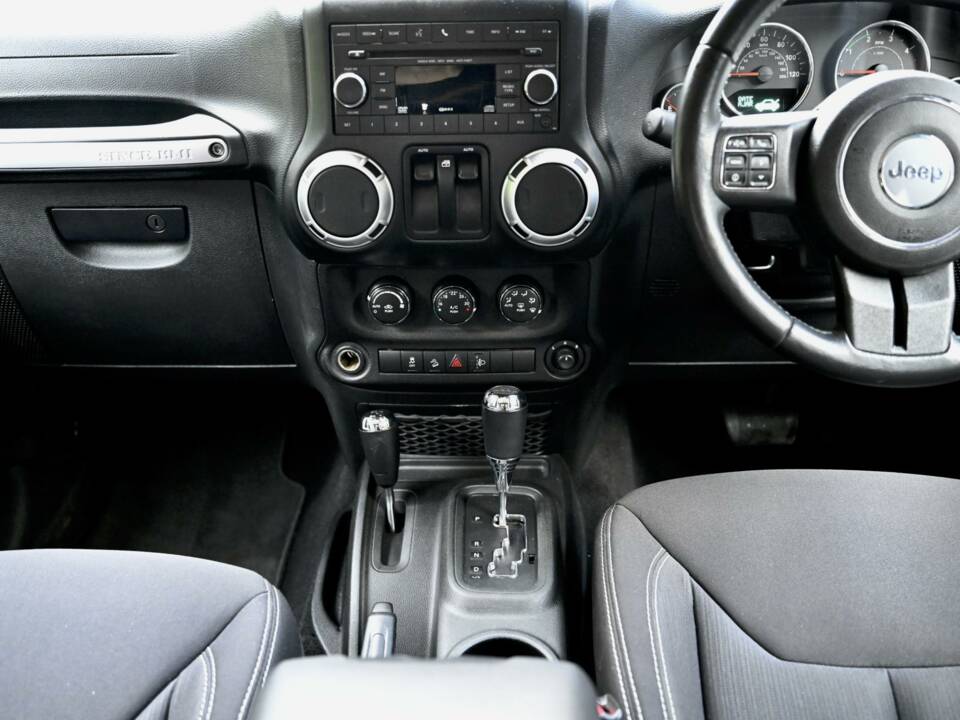 Image 17/50 of Jeep Wrangler 2.8 CRD (2013)