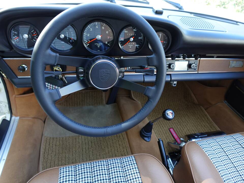 Bild 14/48 von Porsche 911 2.0 T (1968)