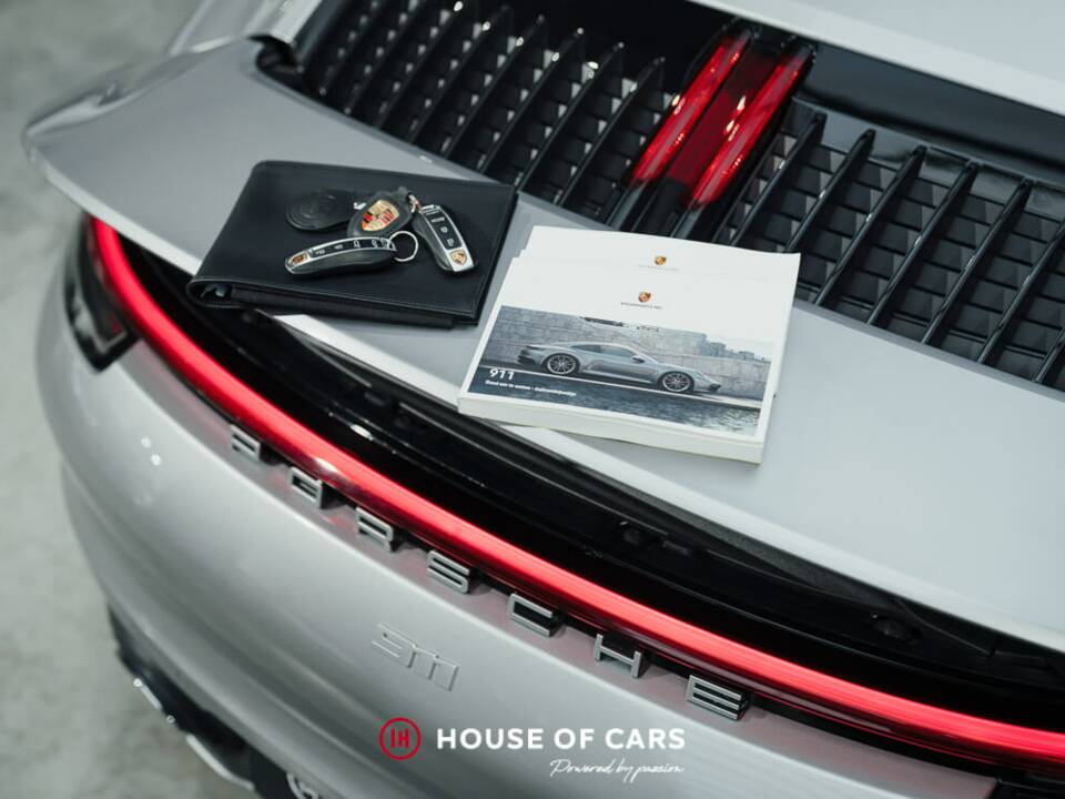 Image 25/25 of Porsche 911 Carrera (2023)