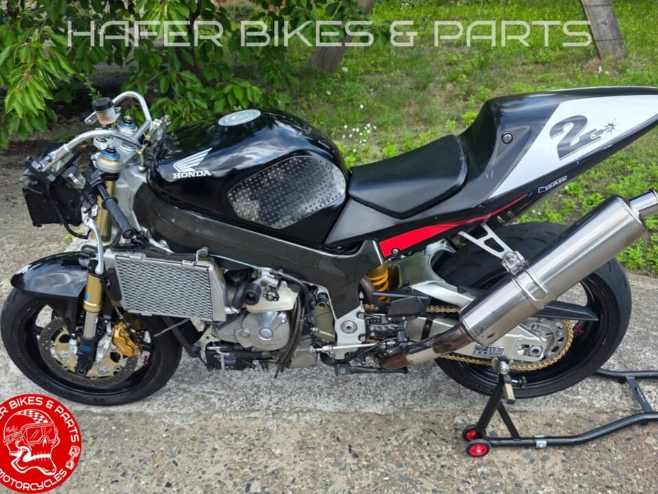 Afbeelding 35/39 van Honda DUMMY (2005)