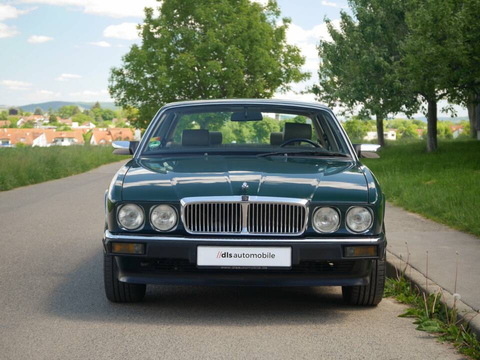 Image 5/33 of Jaguar Sovereign 3.6 (1988)