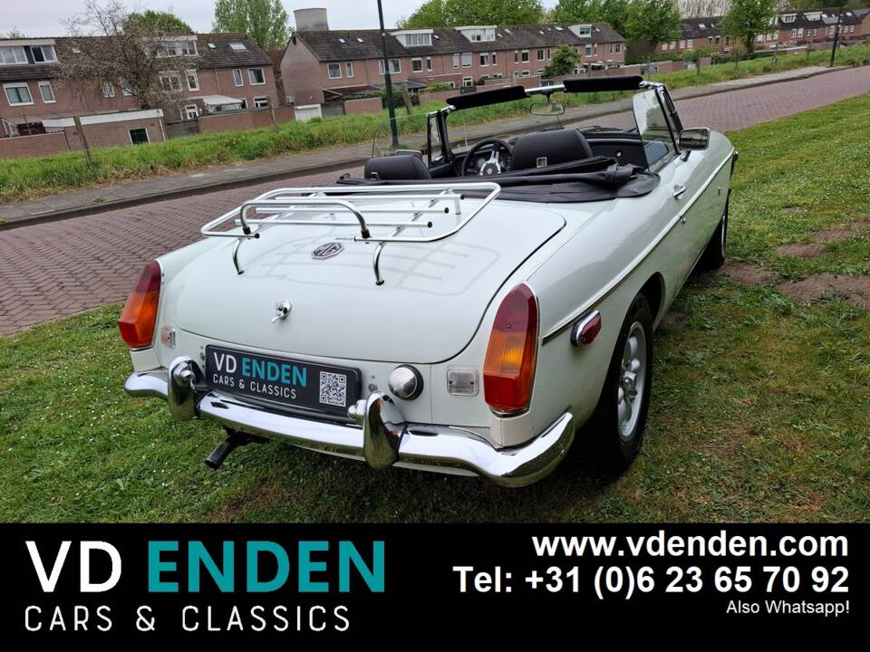 Immagine 6/33 di MG MGB (1978)