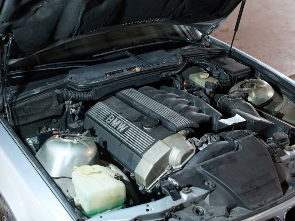 Immagine 26/27 di BMW 328i (1995)