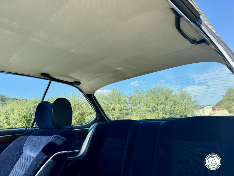 Bild 36/48 von BMW 3,0 CSi (1975)