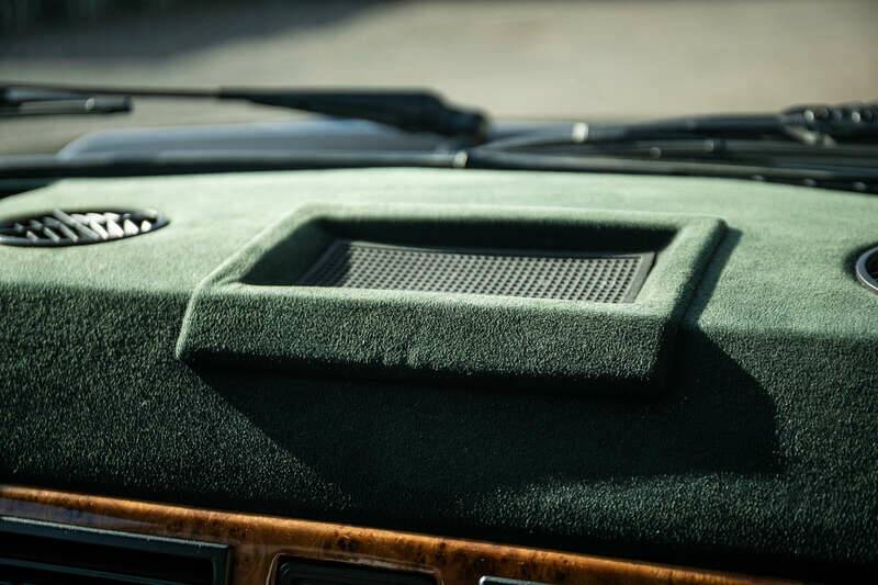 Image 19/31 of Land Rover Range Rover Classic CSK (1991)