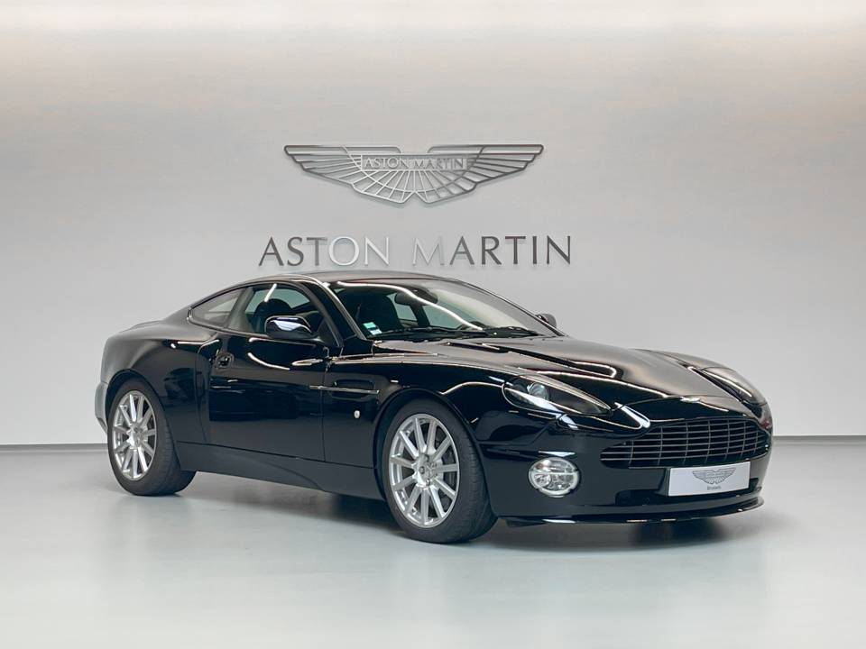 Bild 1/35 von Aston Martin V12 Vanquish S (2006)
