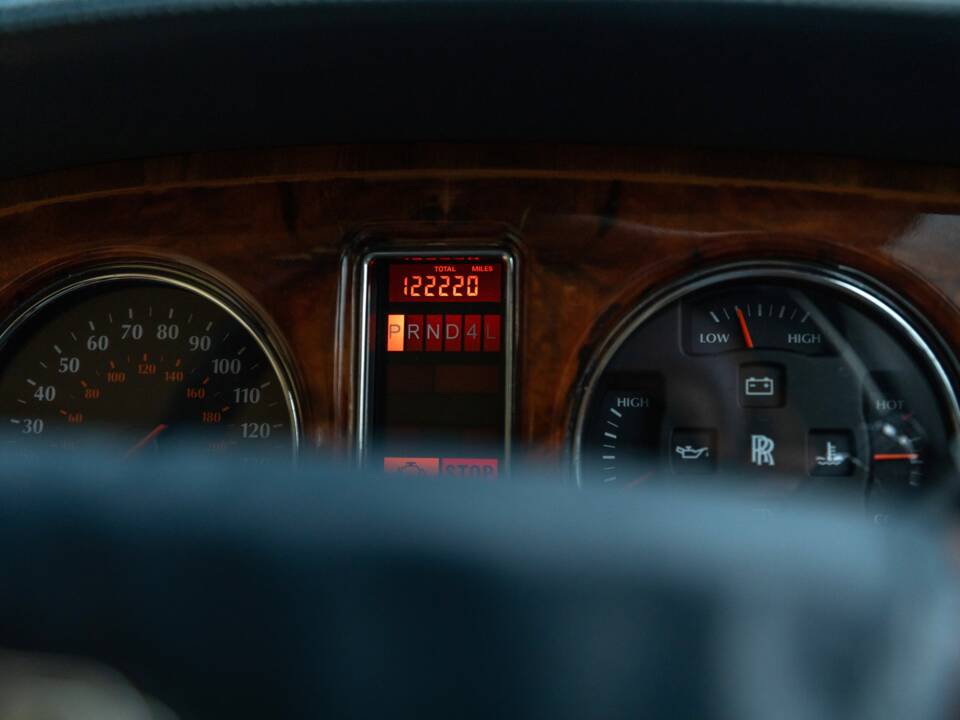 Image 19/45 of Rolls-Royce Silver Seraph (2000)