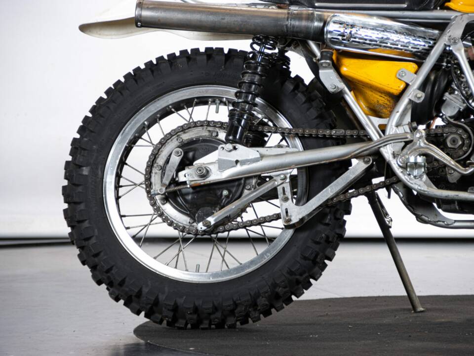 Imagen 23/43 de KTM 250 MC/GS (1973)