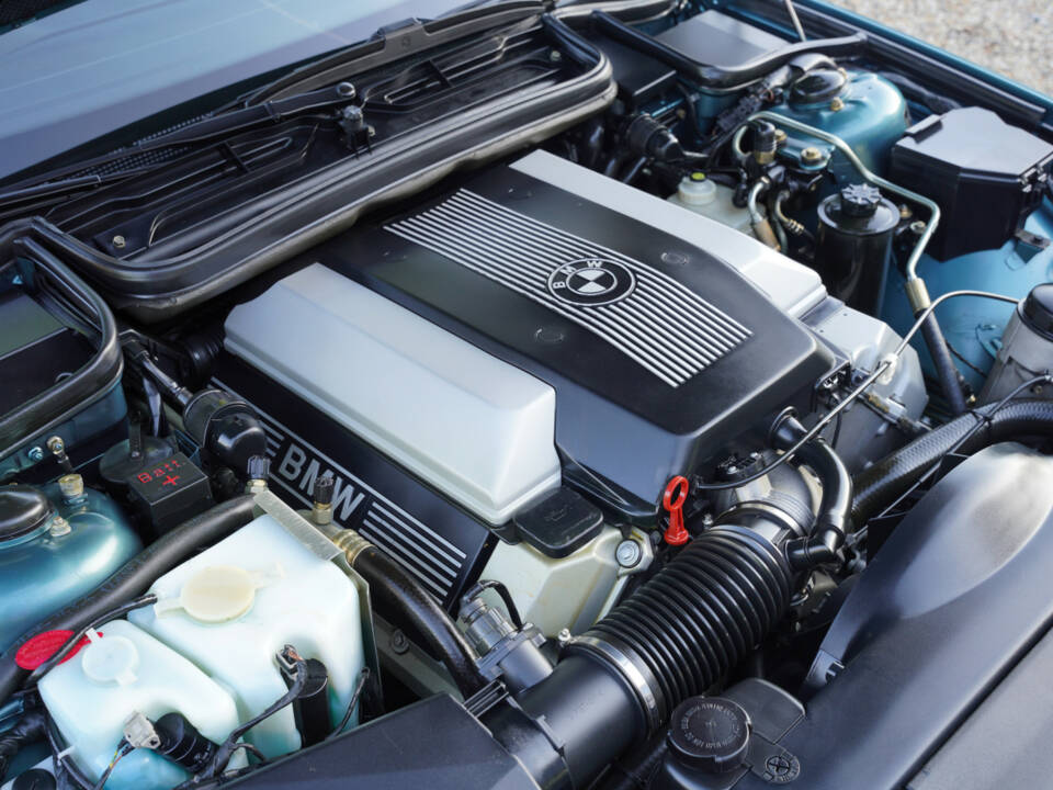 Image 10/50 of BMW 850Ci (1994)