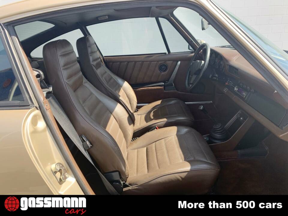 Image 12/15 of Porsche 911 SC 3.0 (1982)