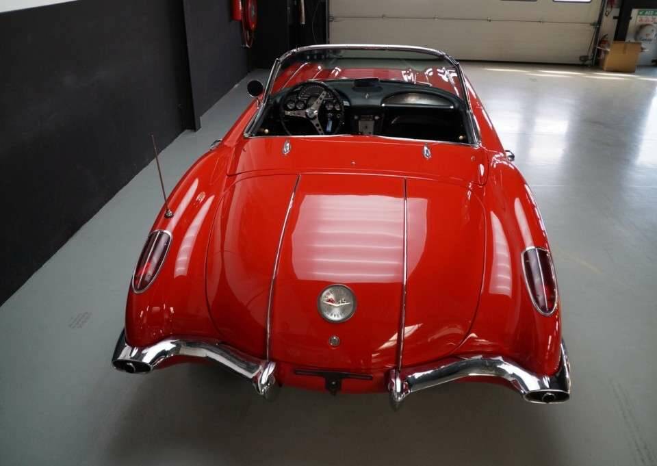 Image 39/50 of Chevrolet Corvette (1958)