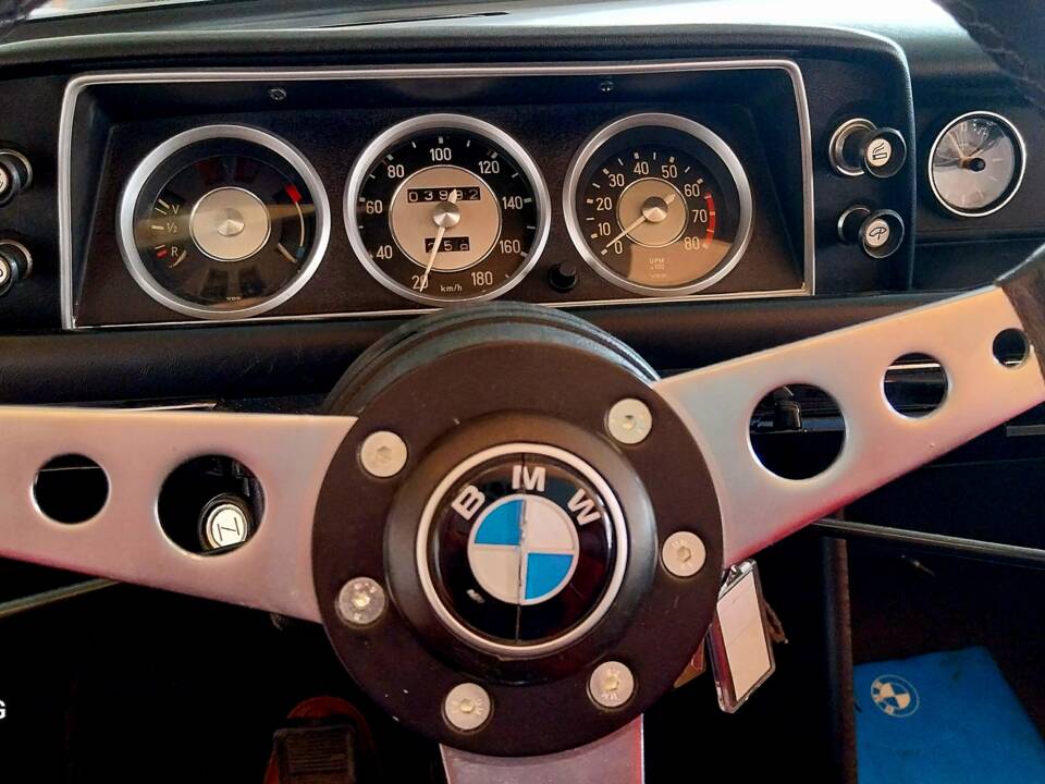 Bild 34/49 von BMW 1600 - 2 (1970)