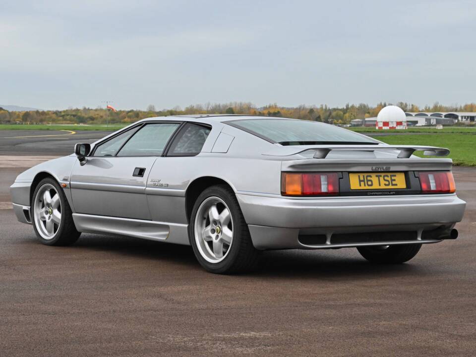 Image 3/50 of Lotus Esprit SE (1990)