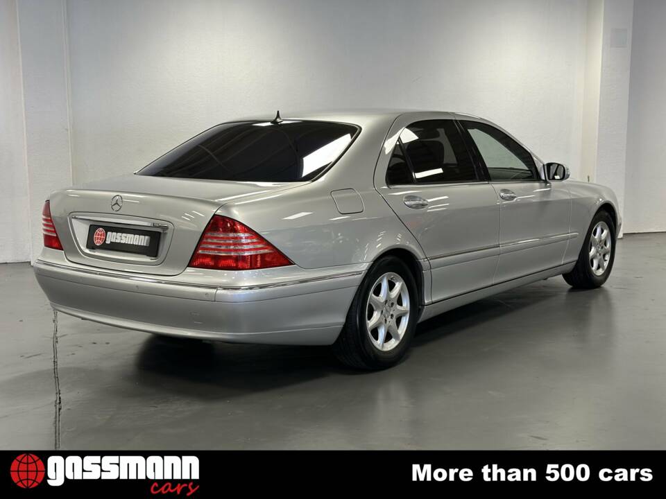 Bild 8/15 von Mercedes-Benz S 500 (2002)