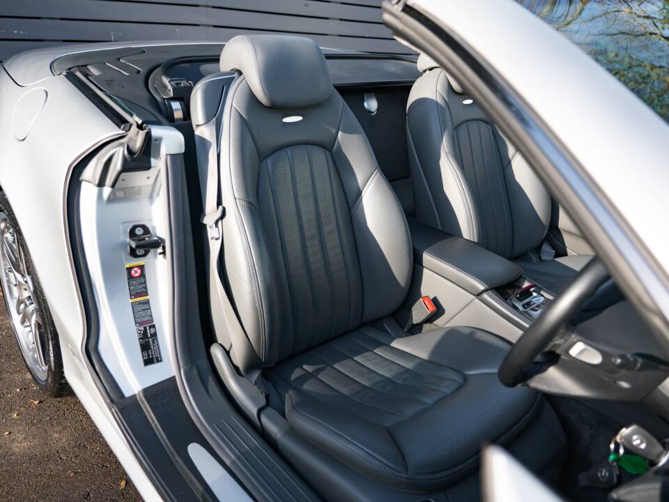 Image 48/51 of Mercedes-Benz SL 65 AMG (2007)