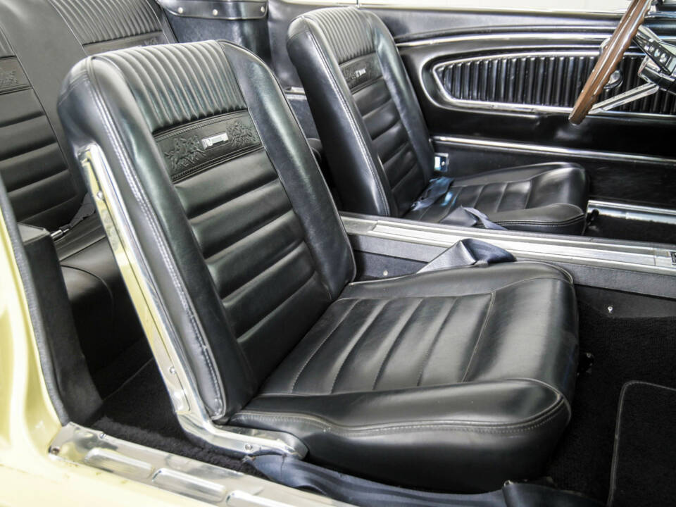 Bild 33/50 von Ford Mustang 289 (1966)