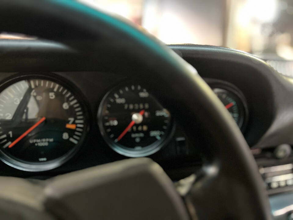 Image 38/75 of Porsche 911 Carrera 2.7 (1973)