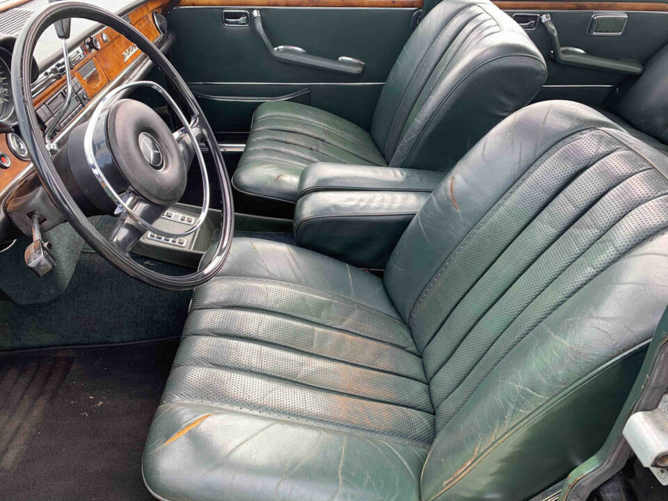 Bild 5/8 von Mercedes-Benz 300 SEL (1970)