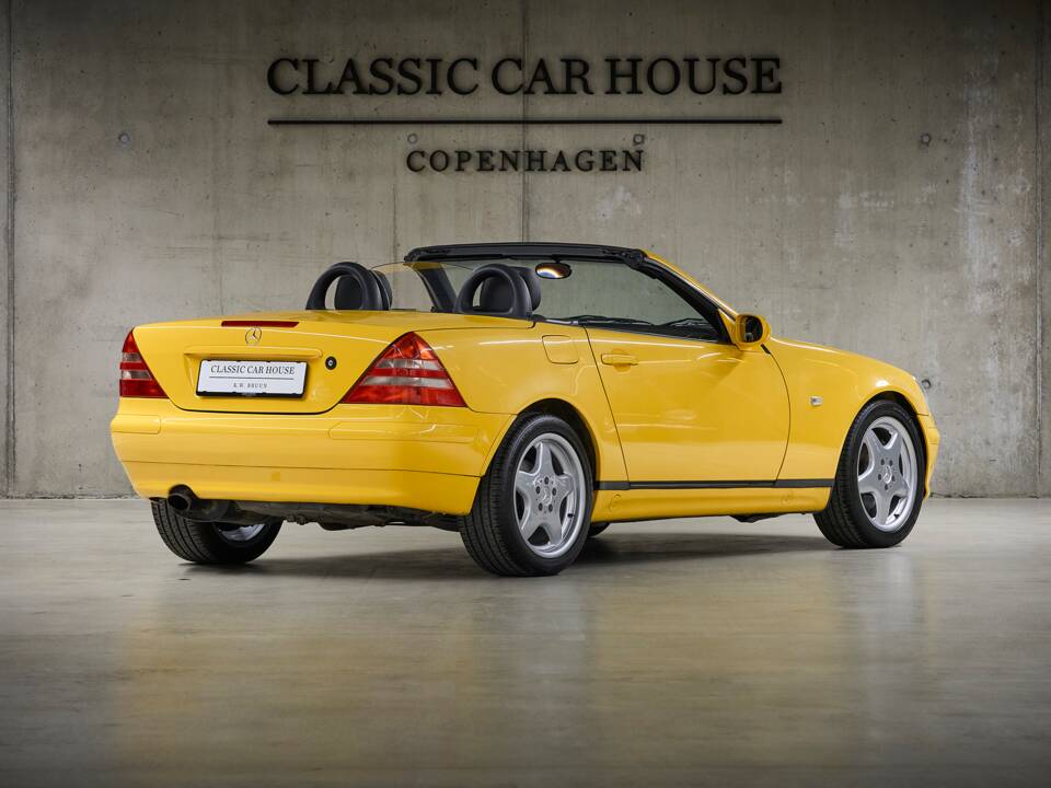 Image 8/100 de Mercedes-Benz SLK 230 Kompressor (1999)