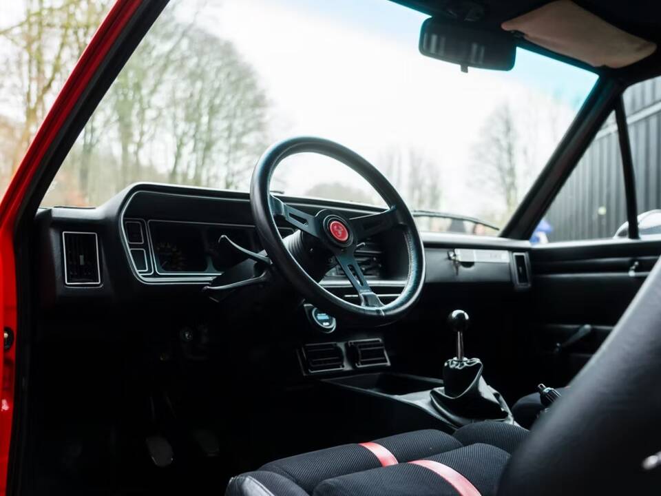 Image 11/15 of FIAT 131 Abarth Rally (1978)